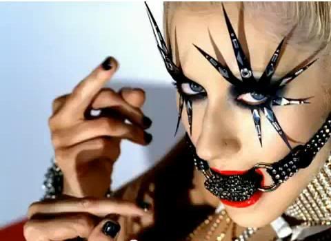 Christina Aguilera,video