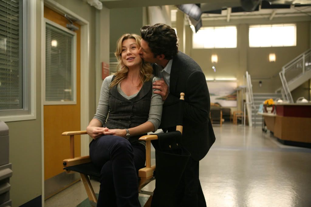 http://i257.photobucket.com/albums/hh215/RULA2008/EllenPatrickbehindthescenesseaosn5g.jpg