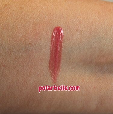 Beauty For Real light up lipgloss, Kiss me Lipgloss swatch photo 098.jpg