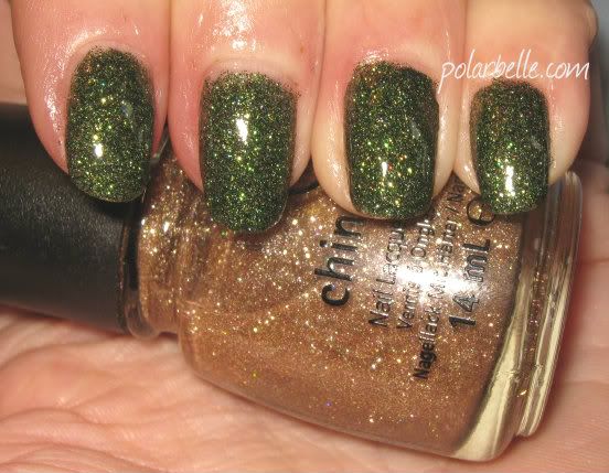 China Glaze, nail polish, Champagne Kisses, Winter Holly, swatch