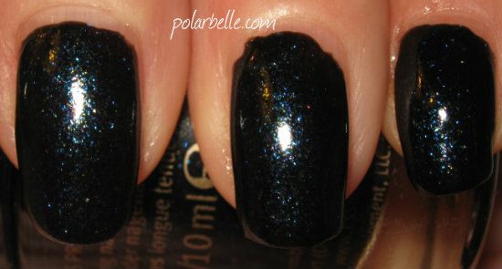 Essence Breaking Dawn nail polish swatch Twilight Jacob's Protection
