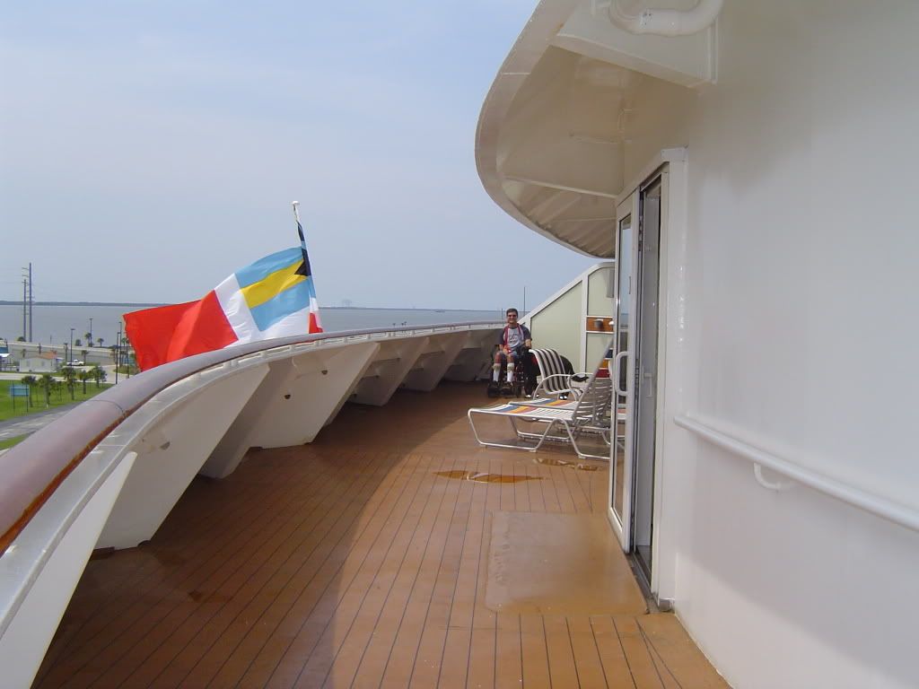 Disney Magic 6654 white wall verandah? The DIS Disney Discussion