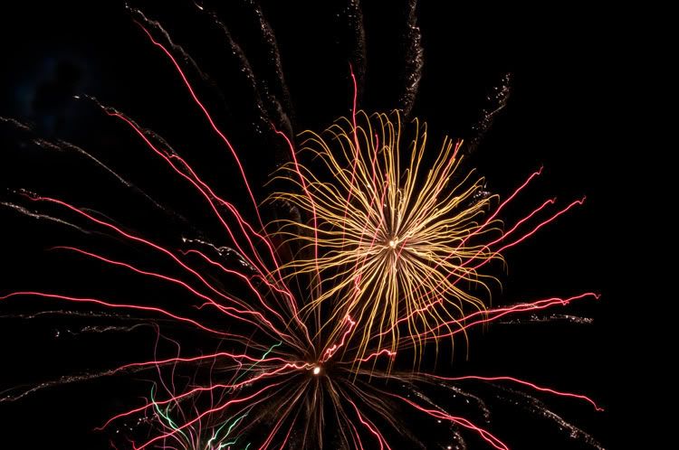 Australia Day 2010 fireworks show - Yeppoon Main Beach Australia Day 2010 fireworks show - Yeppoon Main Beach
