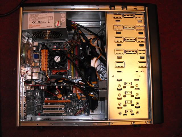 PCBuild2008002.jpg
