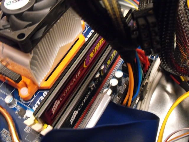 PCBuild2008005.jpg
