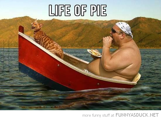 funny-fat-man-boat-cat-life-of-pie-pics_
