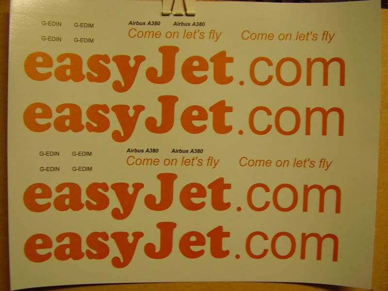 easyjeta380001.jpg