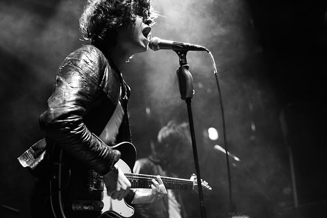 thekooks_110206_3.jpg