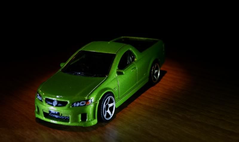 IMAGE: http://i257.photobucket.com/albums/hh239/kawi_200/Studio%20Shots/GM8T4797.jpg