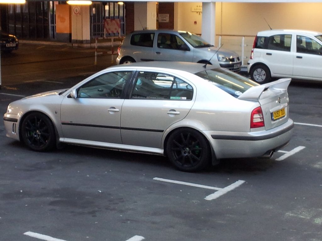 Matt Black Vinyl roof success - Skoda Octavia Mk I (1996-2004) - BRISKODA